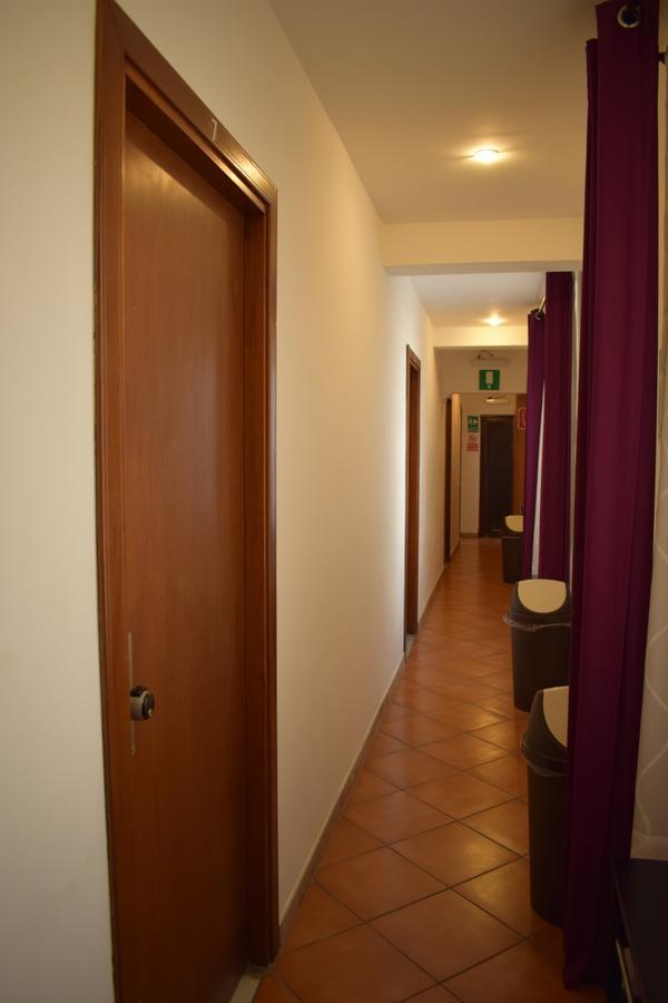 Sandy Hotel Rom Exterior foto